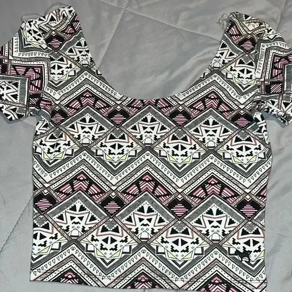 Pink Victoria Secret Crop Top A921 - Picture 1 of 3